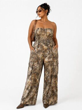 Fourteen Twelve Y2K Camo Strapless Cargo Jumpsuit Size Large
